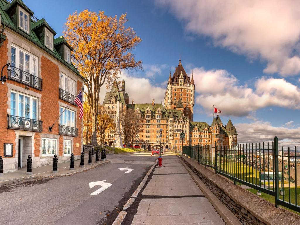 Quebec eSIM - Quebec, Kanada için ön ödemeli seyahat interneti satın alın