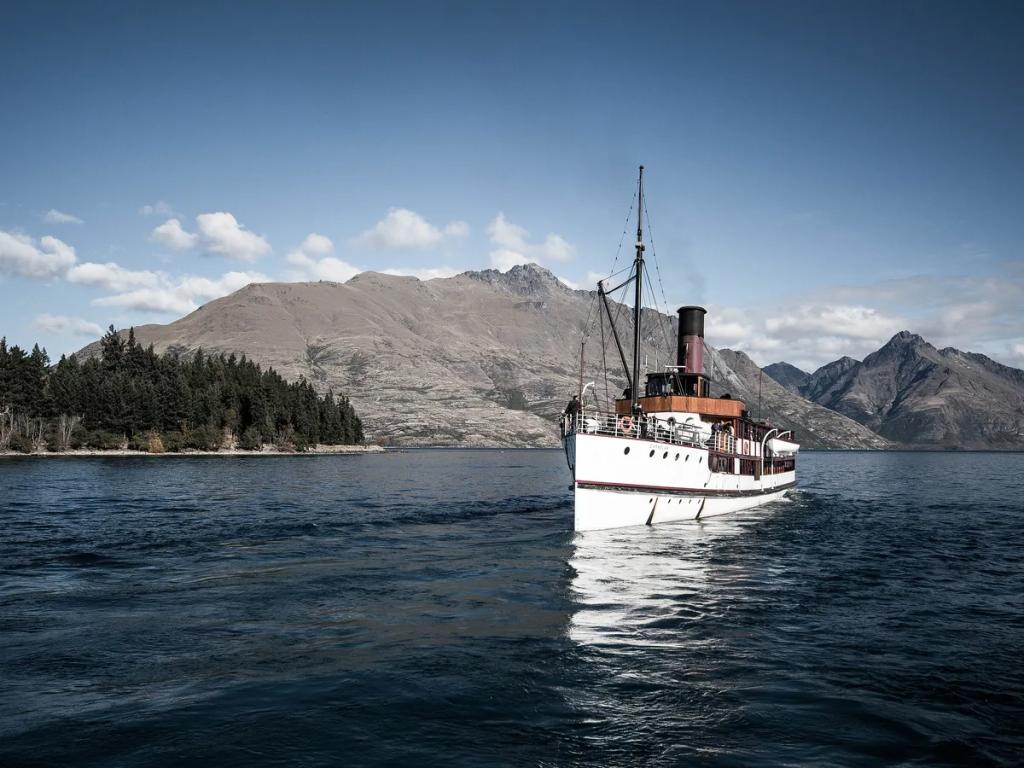 Queenstown eSIM - Queenstown, Yeni Zelanda için ön ödemeli seyahat interneti satın alın