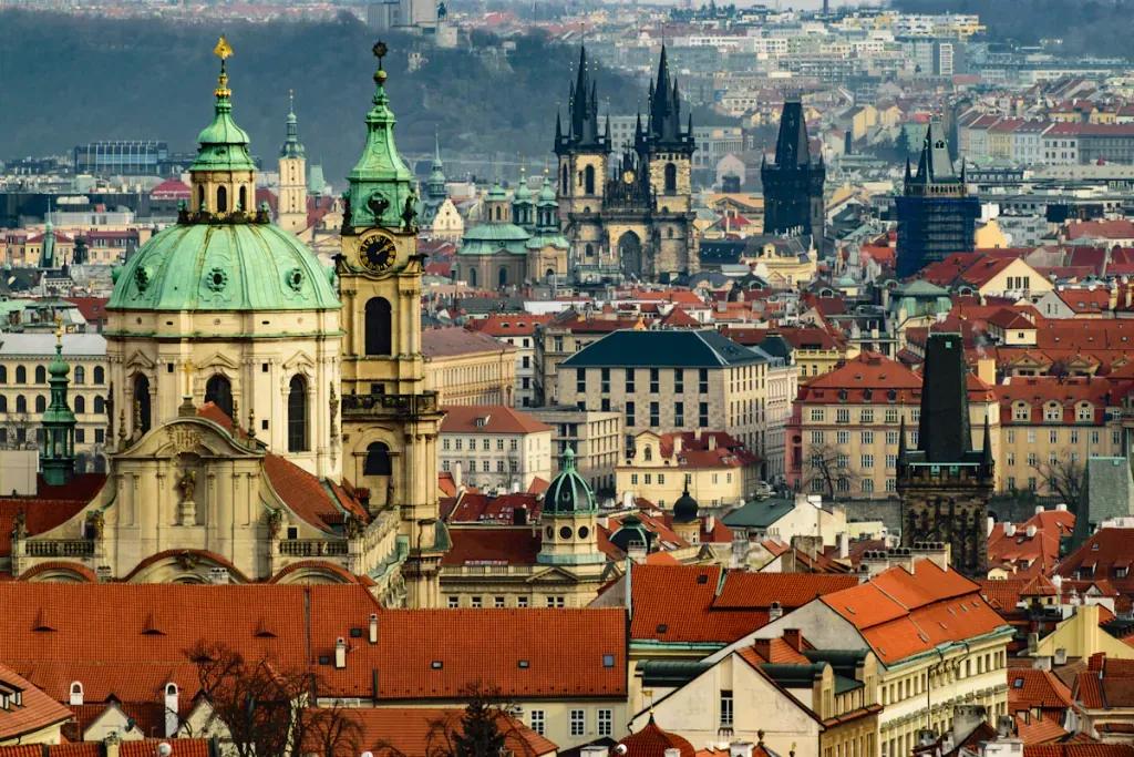 Brno eSIM - Brno, Çekya için ön ödemeli seyahat interneti satın alın