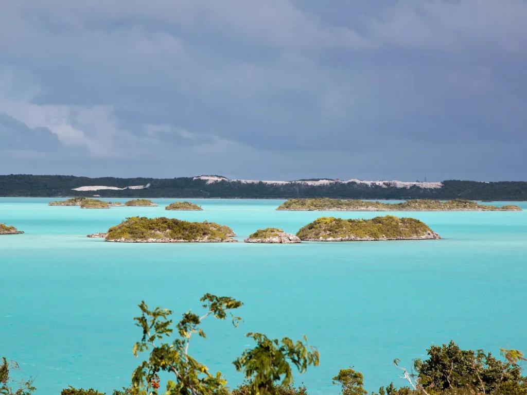 Turks ve Caicos Adaları seyahati - Mobil internet için Turks ve Caicos Adaları eSIM satın alın