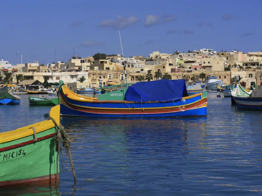 Gozo eSIM - Gozo, Malta için ön ödemeli seyahat interneti satın alın